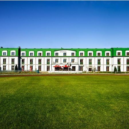 Hotel Anton By Dns Pruszkow Bagian luar foto
