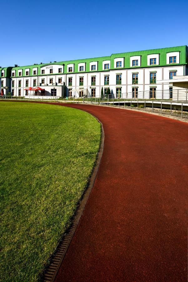 Hotel Anton By Dns Pruszkow Bagian luar foto
